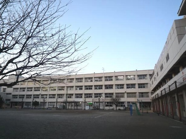 横浜市立坂本小学校(横浜市立坂本小学校まで1100m)