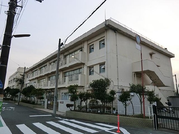 横浜市立宮田中学校(横浜市立宮田中学校まで180m)