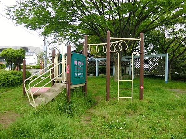 ワシン坂上公園(ワシン坂上公園まで850m 公園近くでお子様も安心して遊べます♪)