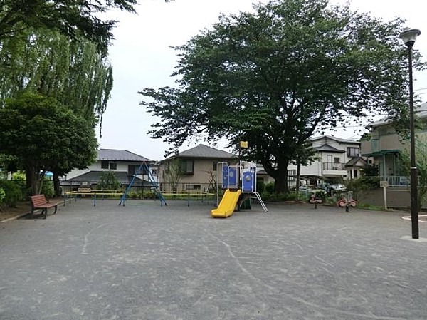 善部町第一公園(善部町第一公園まで250m)