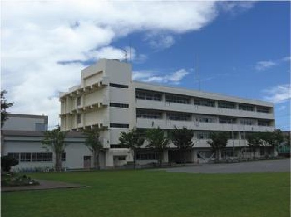 横浜市立伊勢山小学校(横浜市立伊勢山小学校まで140m)