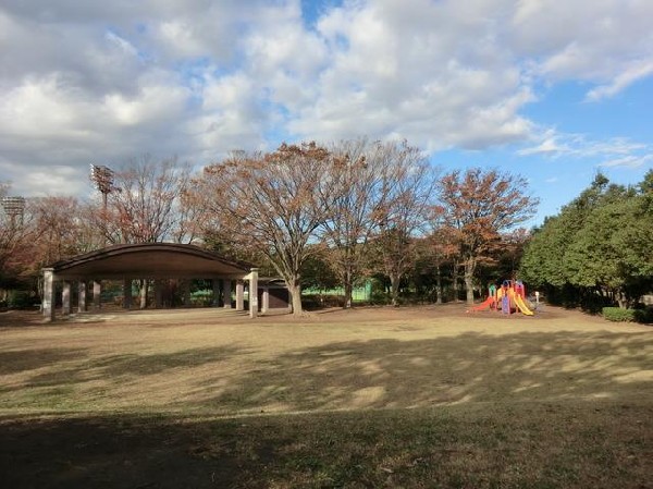 金井公園(金井公園まで1800m)