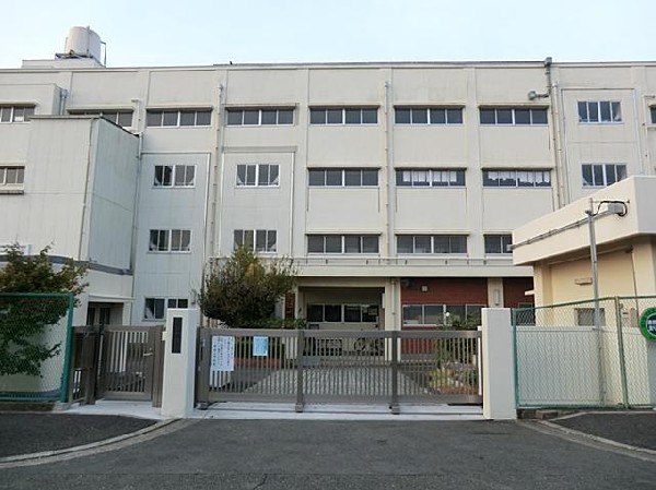横浜市立新橋小学校(横浜市立新橋小学校まで450m)