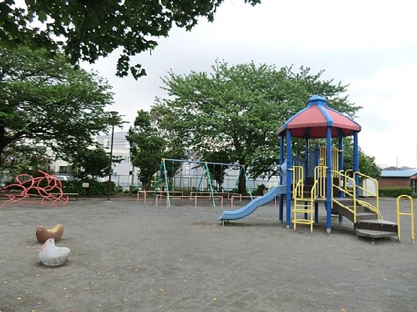 中田町第五公園(中田町第五公園まで500m)