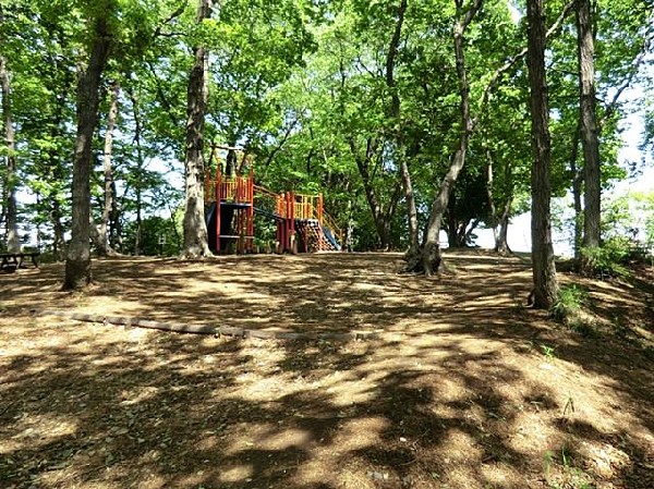 新橋天神の森公園(新橋天神の森公園まで800m 公園近くでお子様も安心して遊べます♪)