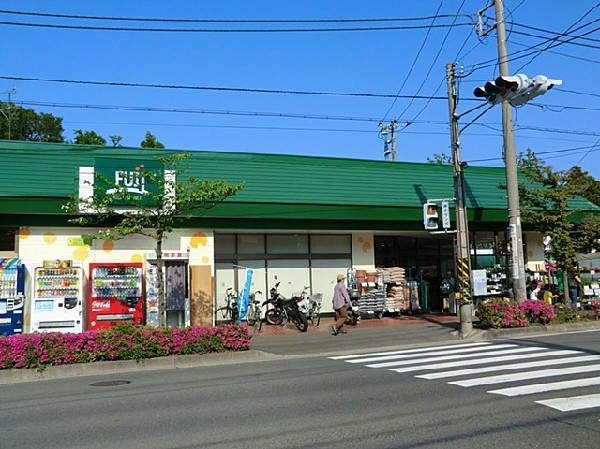 FUJI上中里店(FUJI上中里店まで700m)