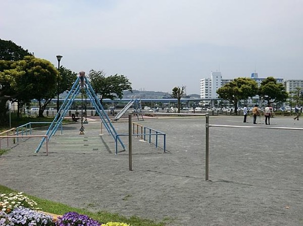 洲崎公園(洲崎公園まで350m)