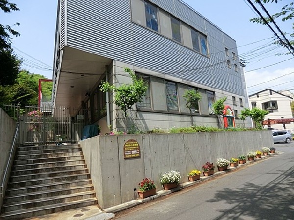 やまゆり保育園(やまゆり保育園まで850ｍ)