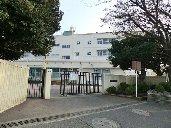 横浜市立中田中学校(横浜市立中田中学校まで1100m)