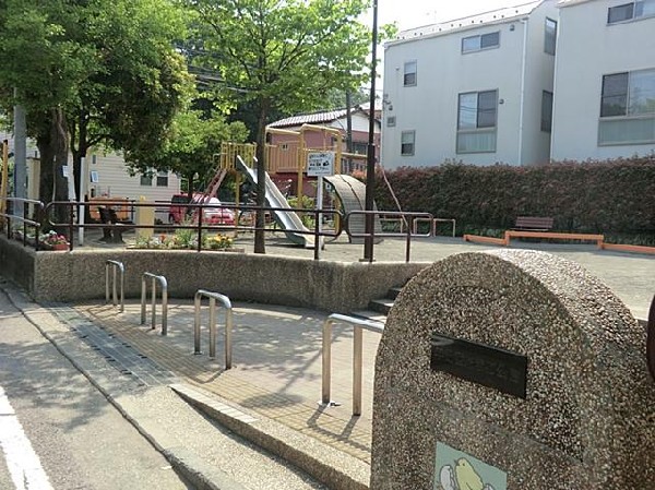 中田西たまご公園(中田西たまご公園まで550m)