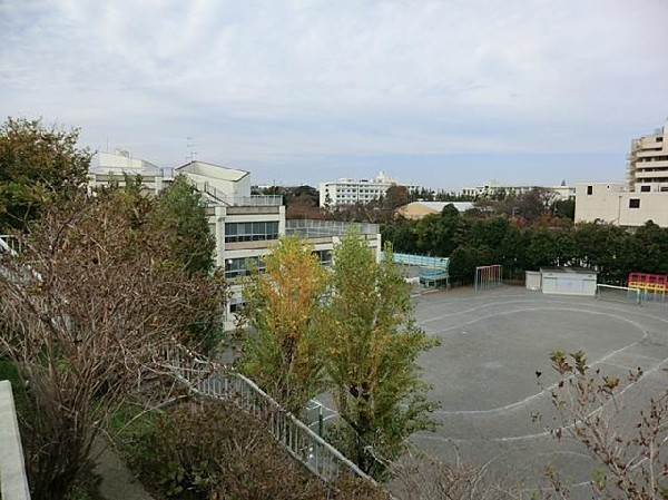 横浜市立中尾小学校(横浜市立中尾小学校まで650m 小学校近く♪お子様も通学も安心です♪)