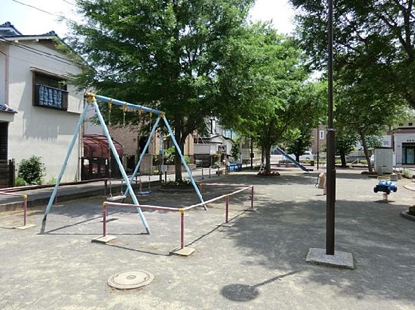 杉の崎公園(杉の崎公園まで300m)