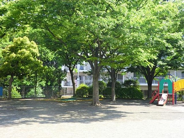 東寺尾一丁目第二公園(東寺尾一丁目第二公園まで400m)