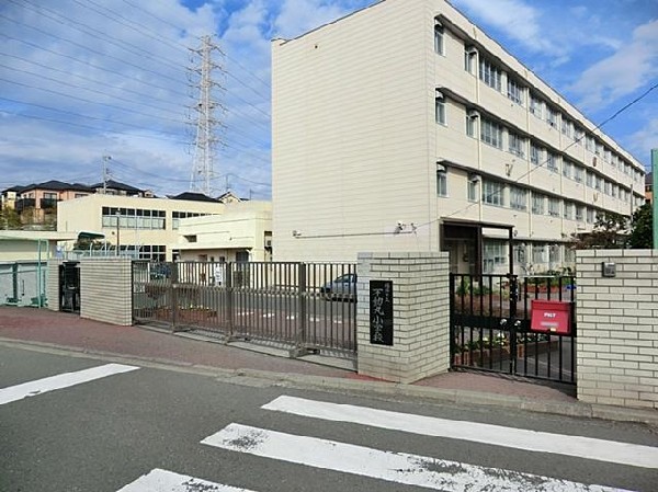 横浜市立不動丸小学校(横浜市立不動丸小学校まで170m)