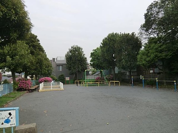 芹が谷第四公園(芹が谷第四公園まで550m)