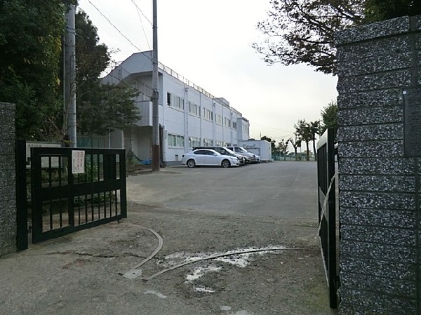 横浜市立生麦中学校
