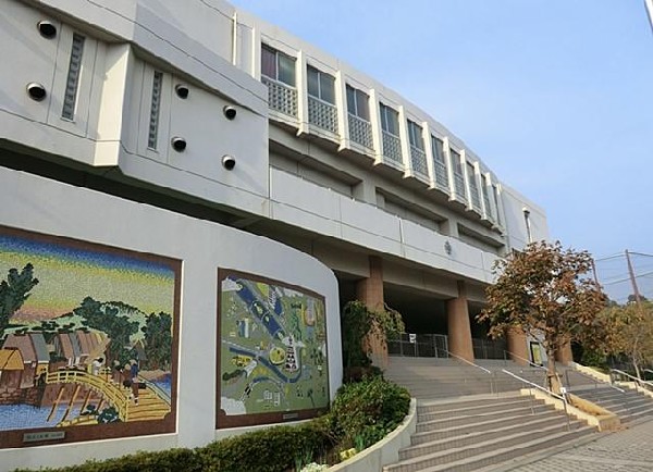 横浜市立保土ケ谷小学校(横浜市立保土ケ谷小学校まで850m)