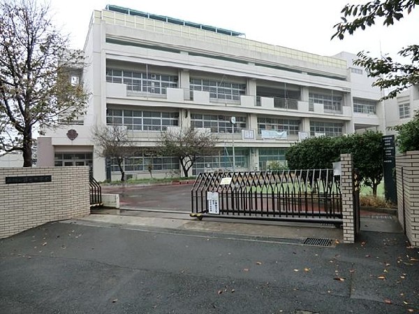 横浜市立錦台中学校(横浜市立錦台中学校まで210m)