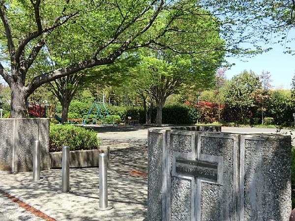 新橋神明谷公園(新橋神明谷公園まで400m)