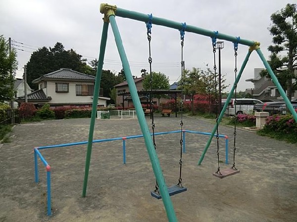 日野二丁目公園(日野二丁目公園まで260m)