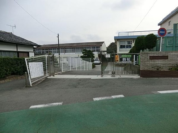 横浜市立南本宿小学校(横浜市立南本宿小学校まで250m)