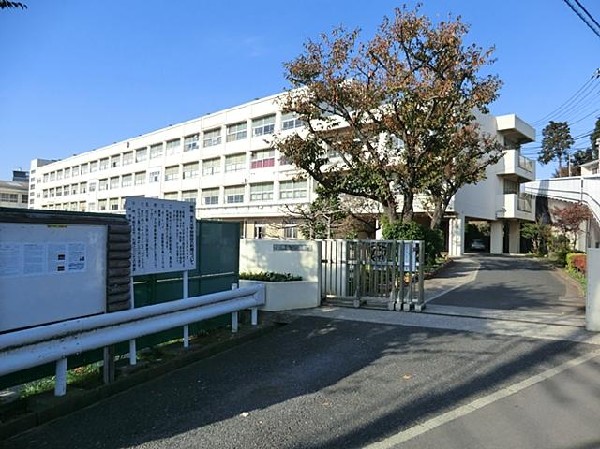 横浜市立篠原中学校(横浜市立篠原中学校まで1200m)