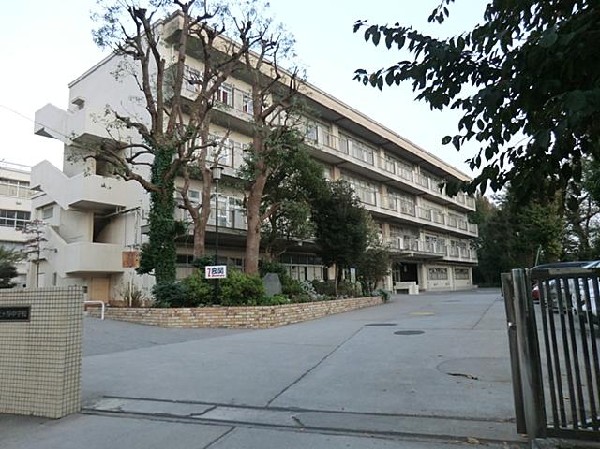 横浜市立保土ケ谷中学校(横浜市立保土ケ谷中学校まで500m)