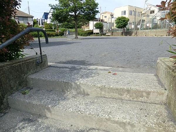 壱町ヶ谷公園(壱町ヶ谷公園まで550m)