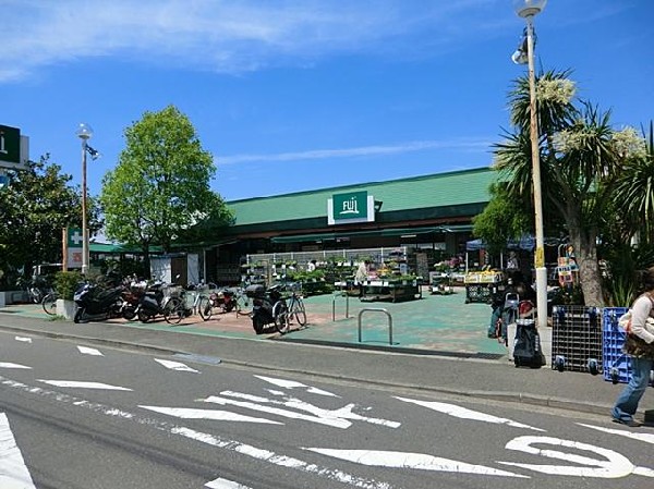 ＦＵＪＩ新桜ヶ丘店(ＦＵＪＩ新桜ヶ丘店まで1500m)