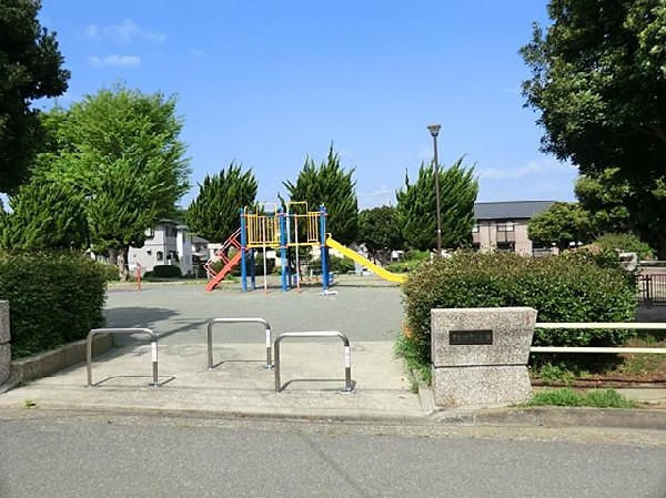 下倉田第三公園(下倉田第三公園まで290m)