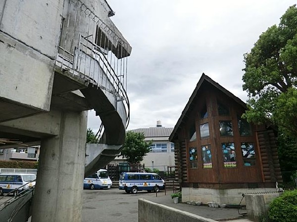 冨士見ヶ丘幼稚園(冨士見ヶ丘幼稚園まで800m)
