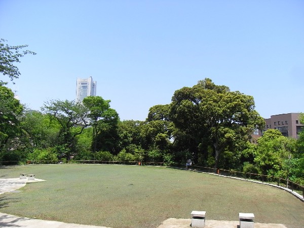 野毛山公園(野毛山公園まで650ｍ)