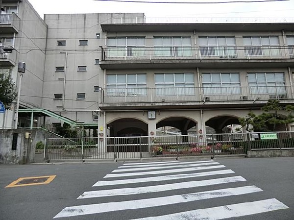 横浜市立老松中学校(横浜市立老松中学校まで1200m)