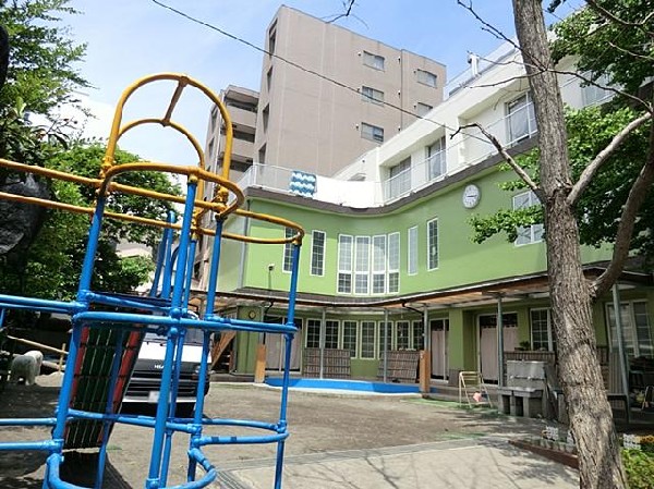 戸塚幼稚園(戸塚幼稚園まで1300m)