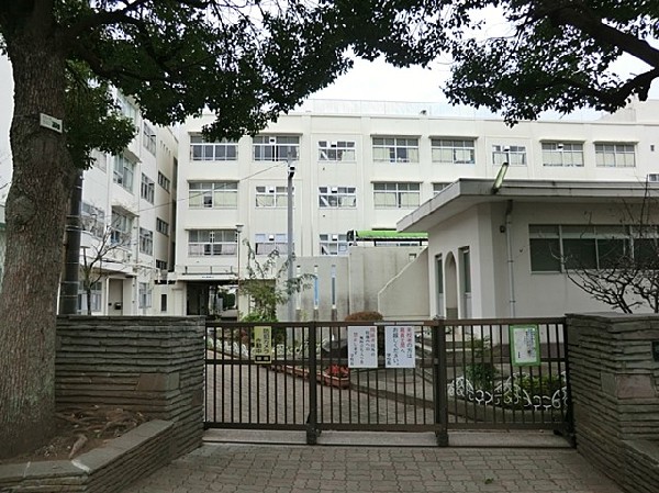 横浜市立二俣川小学校(横浜市立二俣川小学校まで1100ｍ)