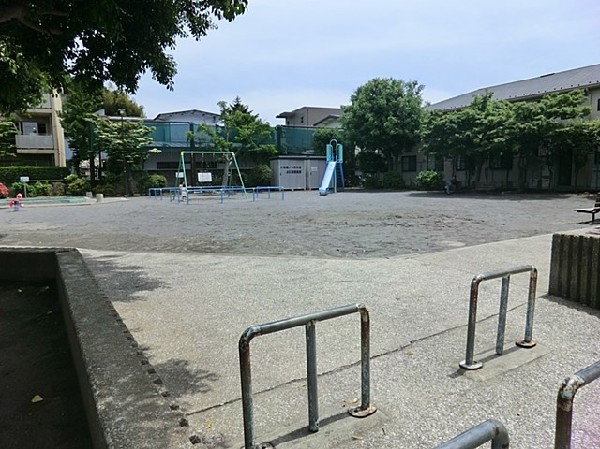 大岡三丁目公園(大岡三丁目公園まで400ｍ)