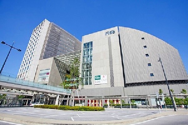 二子玉川RIZE(洗練されたライフスタイルを発信する街二子玉川の大型ショッピングモール。トレンドをおさえた店舗、映画館、レストラン、カフェなどあり。)