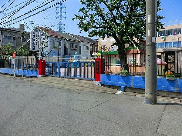 新作やはた幼稚園 (子供たちがつくる小さな社会のなかで、ひとりひとりの個性を大切にし、「よりたくましく」「よりかしこく」「より豊かに」を取り組んでいます。)