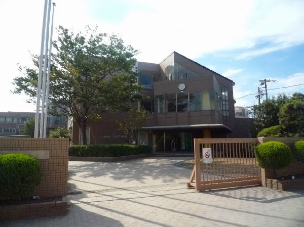 井田中学校(知・徳・体の調和のとれた人間性豊かな、しなやかで　たくましい人を育成す)