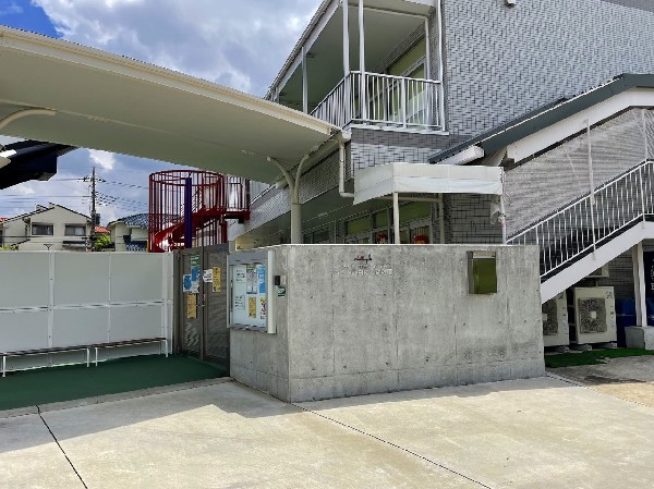 あざみ野白ゆり幼稚園(いろいろなことを体験し、人とも触れ合いの中で心を大切に、そして積極的に前向きに自分で考えて行動できる子を育む保育をしています。)