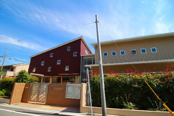 小向さくら保育園(お子さまが、健やかに育つための環境を多目的に考えてまいります。)