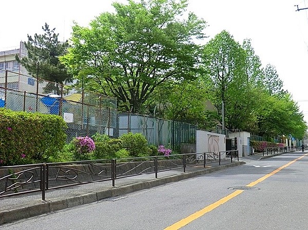 (南生田小学校 2015)