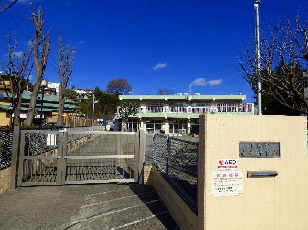 菅生保育園(送り迎えに無理のない距離感にある保育園。自然に囲まれ園舎・園庭から子供達の元気な声が聞こえてきます。できる事が増えていく、お子様の成長が楽しみです。)
