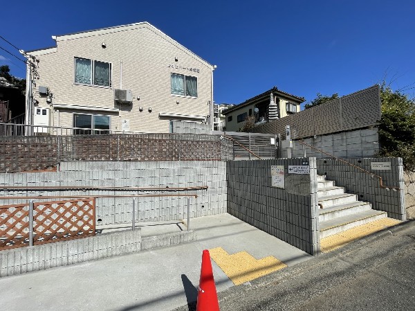 きくなハート保育園(近隣には保育園が点在しており、子育て中の方にとって、とても心強い環境です。)