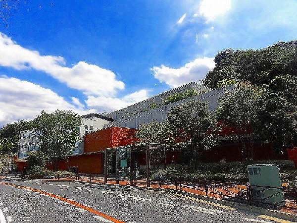 藤子Ｆ不二雄ミュージアム 　(藤子・F・不二雄の「夢」と「ふしぎ」と「遊びゴコロ」に出会えるミュージアムです。)