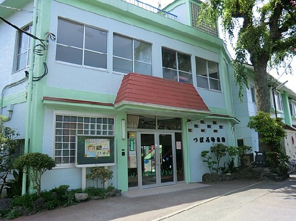 つぼみ幼稚園　(温かく家庭的な雰囲気で、子どもたちの個性を大切にする環境です。質の高い保育スタッフが、安心・安全な場を提供し、子どもたちの成長を支援します。)