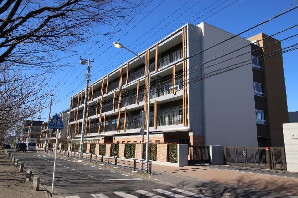 大谷戸小学校　(大きな心で　がんばる子　やさしい子　ともだちいっぱい　大谷戸)