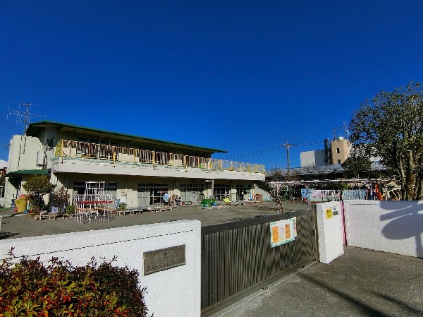 南いくた保育園　(昭和54年開設の川崎市運営、認可保育所。0歳児～5歳児までの定員90名で、月曜日~土曜日の7時30分～18時30分まで。延長保育もあり。)