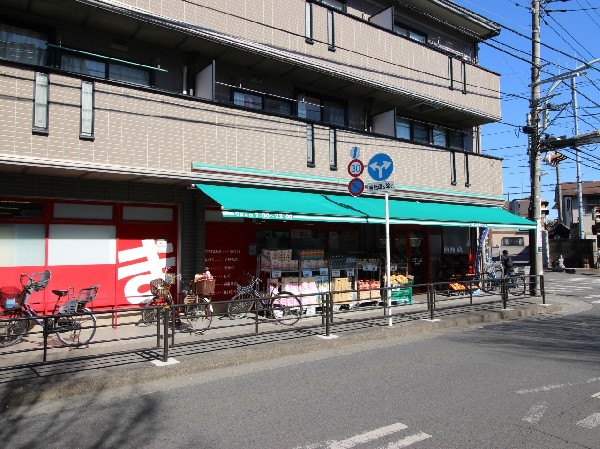 まいばすけっと 上小田中１丁目店(地域に根ざしたサービスで、忙しい日常をサポート。お客様のライフスタイルに合わせた多彩な商品を取り揃えています。)