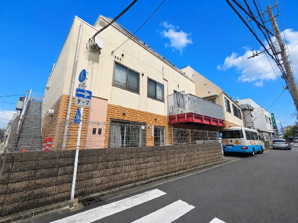 浅田幼稚園(あさだ幼稚園は一人ひとりの子どもを理解することを大切にし、子どもの発達段階に応じた教育を行います。)